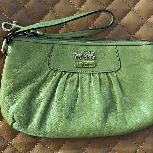 Coach MINT GREEN  Pleated Leather Wristlet - Picture 6 of 8